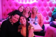 33-Bestes-Deutsches-Restaurant-Cafe-und-Variete-Bar-Berlin-Nikolaiviertel-Februar-2026-