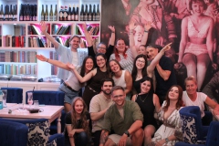 Beste-Variete-Show-Bar-und-Entertainment-Berlin-Wilde-Matilde-Dinner-and-Dance-Nikolaiviertel-Feb.-2026