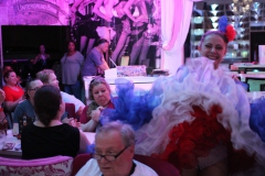 angesagtes-Top-Restaurant-Blauer-Salon-Wilde-Matilde-Berliner-Kueche-und-SHow-Bar-im-Nikolaiviertel-Berlin-2026