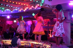 Wilde-Matilde-Deutsches-Restaurant-Variete-show-in-berlin-Nikolaiviertel-30