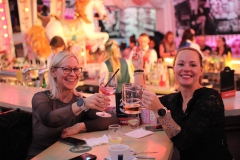 Wilde-Matilde-Deutsches-Restaurant-Variete-show-in-berlin-Nikolaiviertel-33