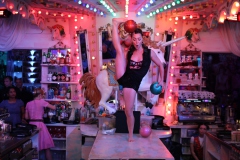 Wilde-Matilde-Variete-Show-Bar-Cafe-Deutsches-Restaurant-Fruehstuecks-Lokal-Nikolaiviertel-Berlin-13