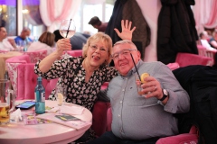 Wilde-Matilde-Variete-Show-Bar-Cafe-Deutsches-Restaurant-Fruehstuecks-Lokal-Nikolaiviertel-Berlin-21