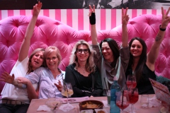 Wilde-Matilde-Variete-Show-Bar-Cafe-Deutsches-Restaurant-Fruehstuecks-Lokal-Nikolaiviertel-Berlin-31