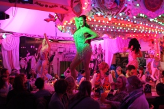 Wilde-Matilde-Variete-Show-Bar-Cafe-Deutsches-Restaurant-Fruehstuecks-Lokal-Nikolaiviertel-Berlin-43