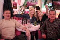 Wilde-Matilde-Variete-Show-Bar-Cafe-Deutsches-Restaurant-Fruehstuecks-Lokal-Nikolaiviertel-Berlin-49