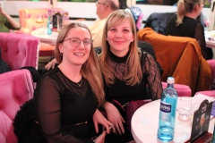 Wilde-Matilde-Deutsches-Restaurant-Variete-show-in-berlin-Nikolaiviertel-11