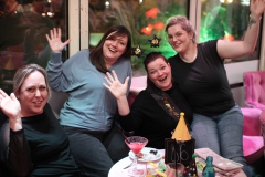 Wilde-Matilde-Deutsches-Restaurant-Variete-show-in-berlin-Nikolaiviertel-33