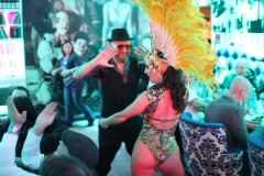 Wilde-Matilde-Deutsches-Restaurant-Variete-show-in-berlin-Nikolaiviertel-4