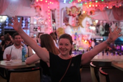 angesagte-bar-in-Berlin-feiern-Wilde-Matilde-Variete-Erlebnis-Deutsches-Restaurant-Cafe-und-Karussell-Bar-fuer-Gruppen-im-Nikolaiviertel-ist-die-beste-Idee-fuer-dein-Event