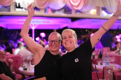 angesagte-Veranstaltung-Berlin-feiern-Wilde-Matilde-Variete-Erlebnis-Deutsches-Restaurant-Cafe-und-Karussell-Bar-fuer-Gruppen-im-Nikolaiviertel-ist-die-beste-Idee-fuer-dein-Event