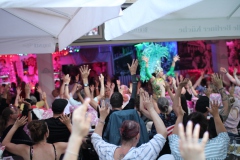 bester-Biergarten-Eis-Cafe-Konditorei-Terrasse-Deutsches-Restaurant-Bar-Wilde-Matilde-Berlin-Nikolaiviertel-2026