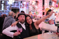 bestes-Erlebnis-in-Berlin-Nikolaiviertel-Variete-Show-Bar-Cafe-Deutsches-Restaurant-auch-fuer-Gruppen-Wilde-Matilde-mit-Authentischer-Berliner-Kueche