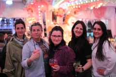 Wilde-Matilde-Deutsches-Restaurant-Variete-show-in-berlin-Nikolaiviertel-23