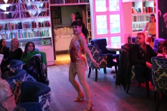 Wilde-Matilde-Deutsches-Restaurant-Variete-show-in-berlin-Nikolaiviertel-34