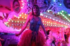 Wilde-Matilde-Deutsches-Restaurant-Variete-show-in-berlin-Nikolaiviertel-40