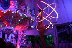 Wilde-Matilde-Deutsches-Restaurant-Variete-show-in-berlin-Nikolaiviertel-54