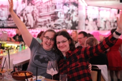 Wilde-Matilde-Deutsches-Restaurant-Variete-show-in-berlin-Nikolaiviertel-59