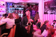 Wilde-Matilde-Deutsches-Restaurant-Variete-show-in-berlin-Nikolaiviertel-6