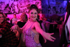 Wilde-Matilde-Deutsches-Restaurant-Variete-show-in-berlin-Nikolaiviertel-8