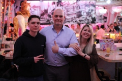 Wilde-Matilde-Karussell-Bar-Variete-Cafe-Deutsches-Restaurant-Berlin-Nikolaiviertel-20