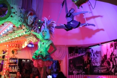 Wilde-Matilde-Karussell-Bar-Variete-Cafe-Deutsches-Restaurant-Berlin-Nikolaiviertel-43