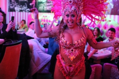 Wilde-Matilde-Karussell-Bar-Variete-Cafe-Deutsches-Restaurant-Berlin-Nikolaiviertel-49