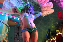 Lieschen-Mueller-Burlesque-Bar-Berlin-bestes-Erlebnis-Restaurant-Alexanderplatz-13