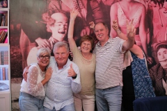 best-Dinner-Show-in-Berlin-feiern-Wilde-Matilde-Variete-Erlebnis-Deutsches-Restaurant-Cafe-und-Karussell-Bar-fuer-Gruppen-im-Nikolaiviertel-ist-die-beste-Idee-fuer-dein-Event