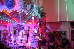 Wilde-Matilde-Bar-Deutsches-Restaurant-Cafe-und-Variete-im-historischen-Nikolaiviertel-Berlin-2025-24