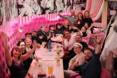 Wilde-Matilde-Bar-Deutsches-Restaurant-Cafe-und-Variete-im-historischen-Nikolaiviertel-Berlin-2025-43