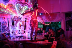 Wilde-Matilde-Bar-Deutsches-Restaurant-Cafe-und-Variete-im-historischen-Nikolaiviertel-Berlin-2025-56