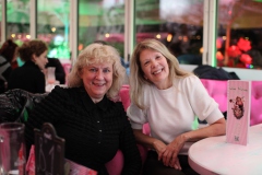 Wilde-Matilde-Bar-Deutsches-Restaurant-Cafe-und-Variete-im-historischen-Nikolaiviertel-Berlin-2025-62