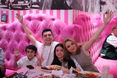 Beste-Variete-Show-Bar-Deutsches-Restaurant-und-Entertainment-Berlin-Wilde-Matilde-Dinner-and-Dance-fuer-Gruppen-Nikolaiviertel-2026
