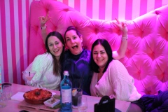 Wilde-Matilde-Bar-Variete-Deutsches-Restaurant-im-Nikolaiviertel-Berlin-34