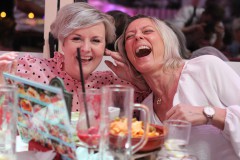 Bestes-Deutsches-Restaurant-Cafe-und-Variete-Bar-Berlin-Nikolaiviertel-Februar-2026-1