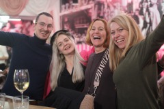 Bestes-Deutsches-Restaurant-Cafe-und-Variete-Bar-Berlin-Nikolaiviertel-Februar-2026-3