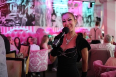 12-Bestes-Deutsches-Restaurant-Cafe-und-Variete-Bar-Berlin-Nikolaiviertel-2026-