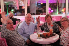 24-Bestes-Deutsches-Restaurant-Cafe-und-Variete-Bar-Berlin-Nikolaiviertel-2026-