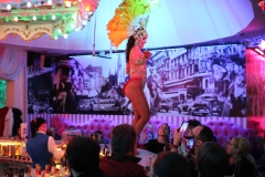 Beste-Burlesque-Show-Bar-Berlin-Lieschen-Mueller-im-Fernsehturm-am-Alexanderplatz-00
