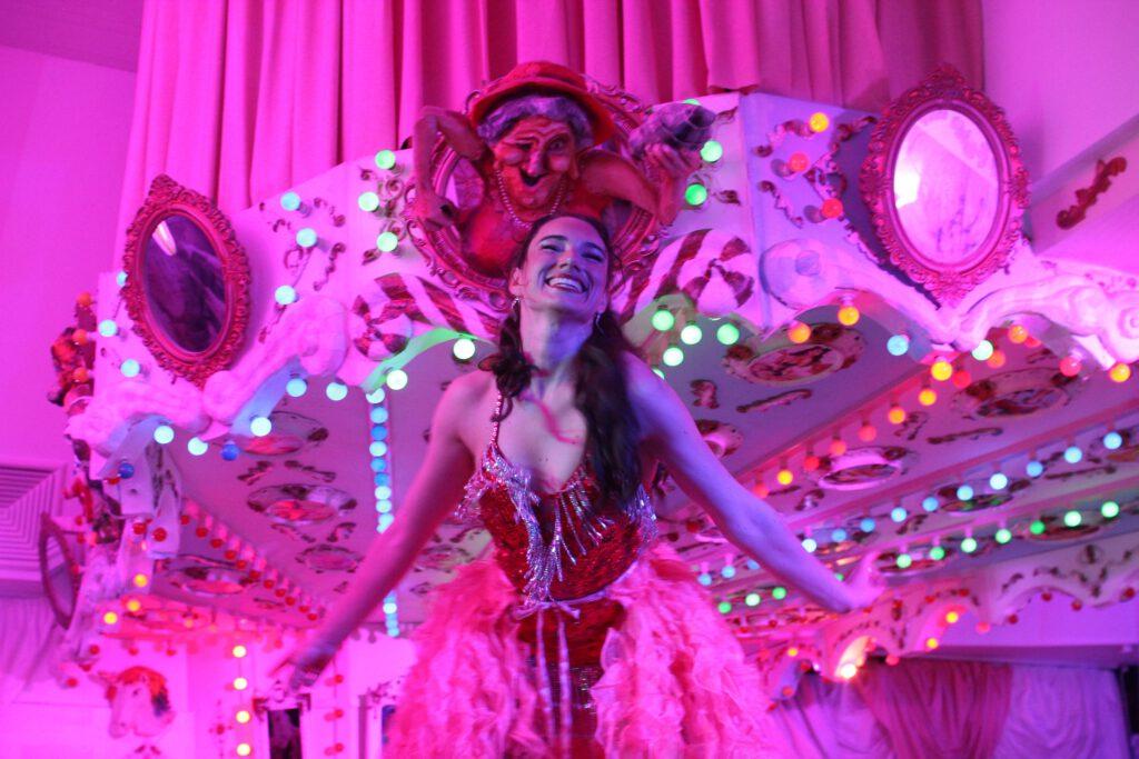 Berlins Programm für eine Unternehmung 7 Knutschfleck Berlin Variete, Knutschfleck Party Bar Berlin, Knutschfleck Bar Berlin, Knutschfleck Berlin Variete Bar, Junggesellinnenabschied Party Berlin, JGA Pakete Berlin, Firmenfeier, Teamevent, Geburtstag, Junggesellenabschied Angebote, JGA Idee, Mädelsabend, Jahresfeier, Neujahrsfeier, Knutschfleck Bar unter dem Berliner Fernsehturm, Junggesellenabschied Pakete, Geburtstags Pakete, Gutschein, Geschenk, Tickets Berlin, Abendprogramm Berlin, Veranstaltungen in Berlin, Veranstaltungskalender, Weihnachtsfeier, Weihnachtsgutschein, Geschenkidee, Knutschfleckberlin, Knutschfleck, Bars, Bar, Bar near me, Club, JGA, Party Bilder Berlin, Gutscheine, Angebote, Pakete, Partybar, Restaurants für Gruppen Bars für Gruppen, Party Club Berlin, Partylocation, B2B, B2C, Firmenpaket, clubbing, Biergarten, Geburtstagsparty, Tickets, EintrittFrei, Nigthlife Berlin, Geburtstag Paket, Event, Teamevents, Restaurant, Deutsche Küche, Party Freitag, Party Samstag, Berlin, Nightclub, Kick Off Event, Incentiv, Get together, Mädelsabend, Disco, Discothek, Teamevent, Teamabend, Aftershowparty, Junggesellenabschied, AlexanderplatzEventlocation, Betriebsfeier, Livemusic, Cocktailbar, Cocktailbar Berlin, BarAlexanderplatz Show BarBerlin Firmenfeier Cocktailworkshop Burlesque Bar Cocktailkurs, Gutscheine Variete, Hochzeitstag, Gruppenevents, Touristenattraktion, Hennaabend Concierge Erlebnisgastronomie Event Partybilder Partyvideos Influencer Betriebsfeier, Firmenfeier, PartylocationNr1, toplocationberlin, Terrasse, Barnearme, GinTasting, Cocktailkurs, Showgirls Berlin, Deutsche Küche, BestBarBerlin, Eventlocation, Kick Off Berlin, Variete, teamabend. Gutscheine, Weihnachtsfeier, Firmenfeier, Tickets Berlin, Gutschein, Gutscheine in Berlin, Erlebnisse in Berlin, Weihnachtsgutscheine, Incentivs, B2B, Gruppenevents, Erlebnisgutschein, Tickets, Geschenkgutschein, Geschenkidee, Geburtstagsgutschein, Bars, Ginbar, Gin Bar mieten, Cocktailbar mieten, Barkeeper mieten, Gutschein, Gutscheine in Berlin, Erlebnisse in Berlin, Weihnachtsgutscheine, JGA Angebote, Tickets, Geschenkgutschein, Geschenkidee, Geburtstagsgutschein, Gutschein für Cocktailkurs, Cocktailkursgutschein, Cocktailworkshop-Gutschein, Cocktailgutschein, Gutschein für Variete in Berlin, Show-Gutschein, Gutschein für einen Showabend, Gutschein für Showdinner, Burlesque Tanzkurs Gutschein, Burlesquekurs- Gutschein, Gutschein für ein Gin Tasting in Berlin, Gin Tasting- Gutschein, Gutschein für ein candle light dinner berlin, Tickets für Variete Show in Berlin, Berlin Erlebnis- Restaurant am Alexanderplatz, verrückteste Bar in Berlin, Eventlocation in Berlin