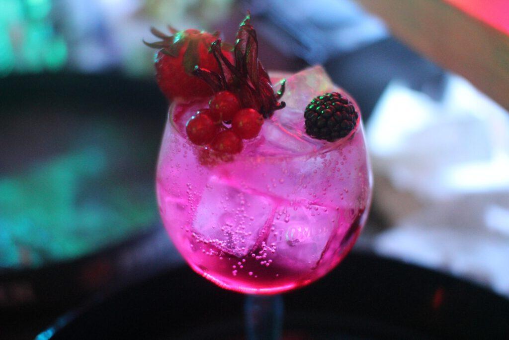 The stars of our Cocktails 6 Knutschfleck Berlin Variete, Knutschfleck Party Bar Berlin, Knutschfleck Bar Berlin, Knutschfleck Berlin Variete Bar, Junggesellinnenabschied Party Berlin, JGA Pakete Berlin, Firmenfeier, Teamevent, Geburtstag, Junggesellenabschied Angebote, JGA Idee, Mädelsabend, Jahresfeier, Neujahrsfeier, Knutschfleck Bar unter dem Berliner Fernsehturm, Junggesellenabschied Pakete, Geburtstags Pakete, Gutschein, Geschenk, Tickets Berlin, Abendprogramm Berlin, Veranstaltungen in Berlin, Veranstaltungskalender, Weihnachtsfeier, Weihnachtsgutschein, Geschenkidee, Knutschfleckberlin, Knutschfleck, Bars, Bar, Bar near me, Club, JGA, Party Bilder Berlin, Gutscheine, Angebote, Pakete, Partybar, Restaurants für Gruppen Bars für Gruppen, Party Club Berlin, Partylocation, B2B, B2C, Firmenpaket, clubbing, Biergarten, Geburtstagsparty, Tickets, EintrittFrei, Nigthlife Berlin, Geburtstag Paket, Event, Teamevents, Restaurant, Deutsche Küche, Party Freitag, Party Samstag, Berlin, Nightclub, Kick Off Event, Incentiv, Get together, Mädelsabend, Disco, Discothek, Teamevent, Teamabend, Aftershowparty, Junggesellenabschied, AlexanderplatzEventlocation, Betriebsfeier, Livemusic, Cocktailbar, Cocktailbar Berlin, BarAlexanderplatz Show BarBerlin Firmenfeier Cocktailworkshop Burlesque Bar Cocktailkurs, Gutscheine Variete, Hochzeitstag, Gruppenevents, Touristenattraktion, Hennaabend Concierge Erlebnisgastronomie Event Partybilder Partyvideos Influencer Betriebsfeier, Firmenfeier, PartylocationNr1, toplocationberlin, Terrasse, Barnearme, GinTasting, Cocktailkurs, Showgirls Berlin, Deutsche Küche, BestBarBerlin, Eventlocation, Kick Off Berlin, Variete, teamabend. Gutscheine, Weihnachtsfeier, Firmenfeier, Tickets Berlin, Gutschein, Gutscheine in Berlin, Erlebnisse in Berlin, Weihnachtsgutscheine, Incentivs, B2B, Gruppenevents, Erlebnisgutschein, Tickets, Geschenkgutschein, Geschenkidee, Geburtstagsgutschein, Bars, Ginbar, Gin Bar mieten, Cocktailbar mieten, Barkeeper mieten, Gutschein, Gutscheine in Berlin, Erlebnisse in Berlin, Weihnachtsgutscheine, JGA Angebote, Tickets, Geschenkgutschein, Geschenkidee, Geburtstagsgutschein, Gutschein für Cocktailkurs, Cocktailkursgutschein, Cocktailworkshop-Gutschein, Cocktailgutschein, Gutschein für Variete in Berlin, Show-Gutschein, Gutschein für einen Showabend, Gutschein für Showdinner, Burlesque Tanzkurs Gutschein, Burlesquekurs- Gutschein, Gutschein für ein Gin Tasting in Berlin, Gin Tasting- Gutschein, Gutschein für ein candle light dinner berlin, Tickets für Variete Show in Berlin, Berlin Erlebnis- Restaurant am Alexanderplatz, verrückteste Bar in Berlin, Eventlocation in Berlin