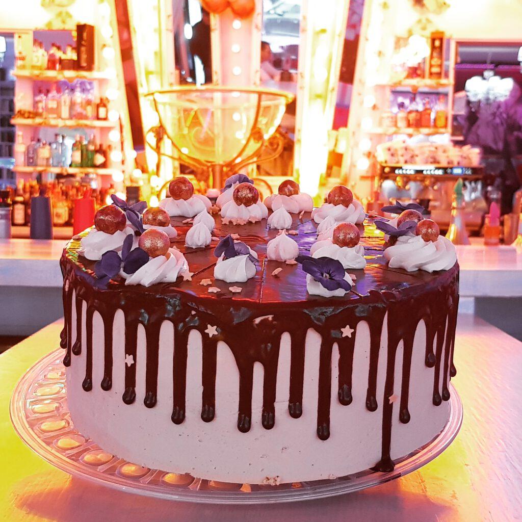 Cozy afternoon coffee 5 Goldkugelblumentorte2 2