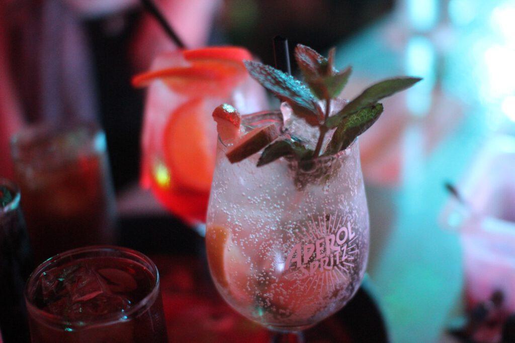 Cocktailbar in Berlin Mitte 7 344149336 966554217848437 3322662304585012609 n