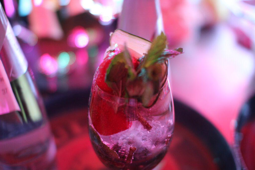 Cocktail workshop at the Nikolaiviertel 9 329537448 1182320659078496 1487389043789317075 n