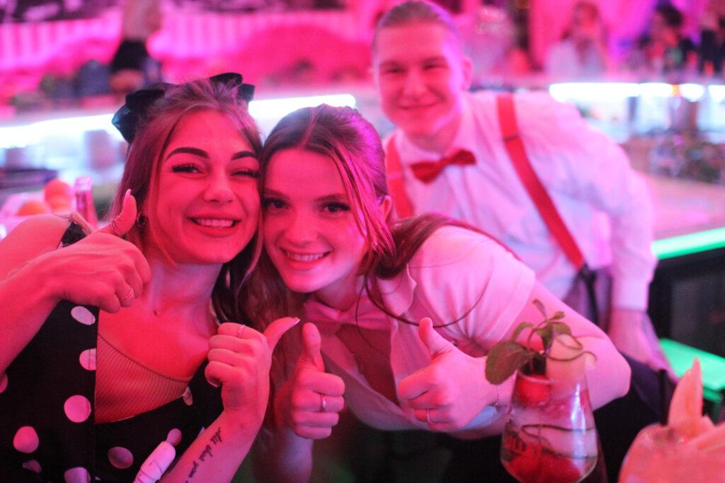 Service Personal gesucht 1 0000 7 1