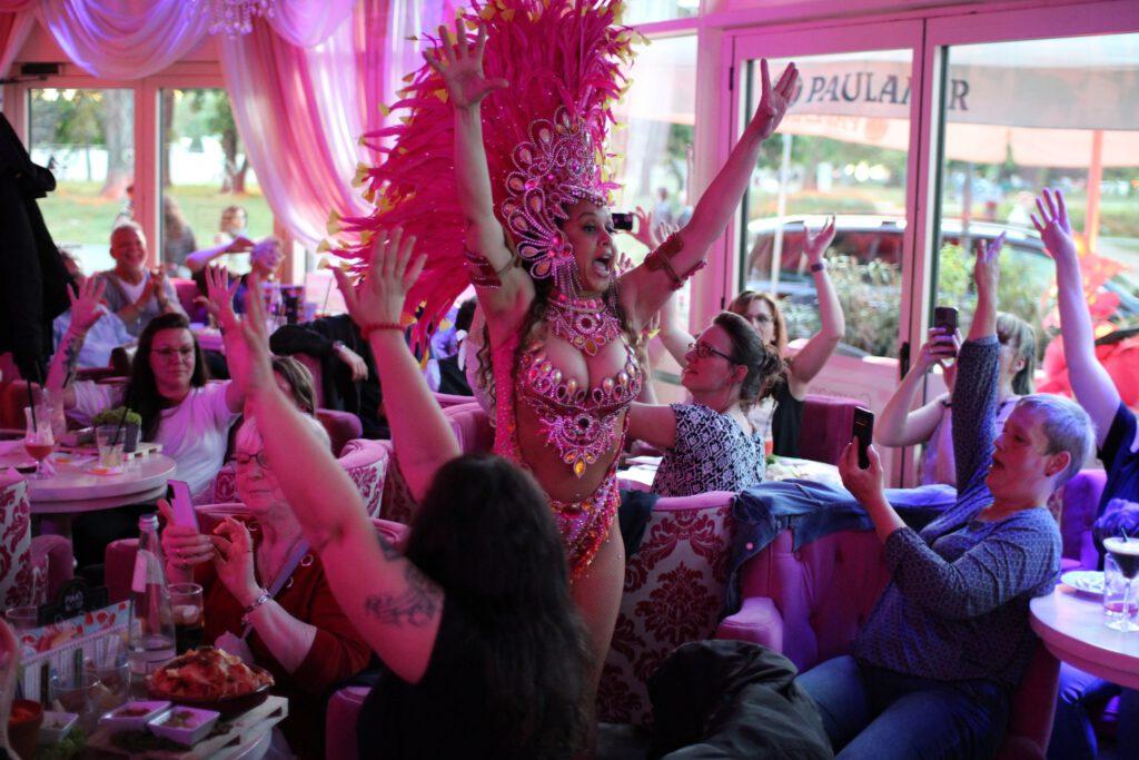 Firmenfeier Betriebsfeier im Nikolaiviertel 2 497594152 1242451297806795 7225075443962052143 n