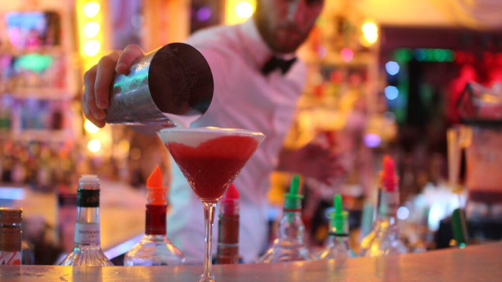 Cocktailkurs Gin tasting in Berlin 1 502717938 1259534302765161 670940460101123133 n