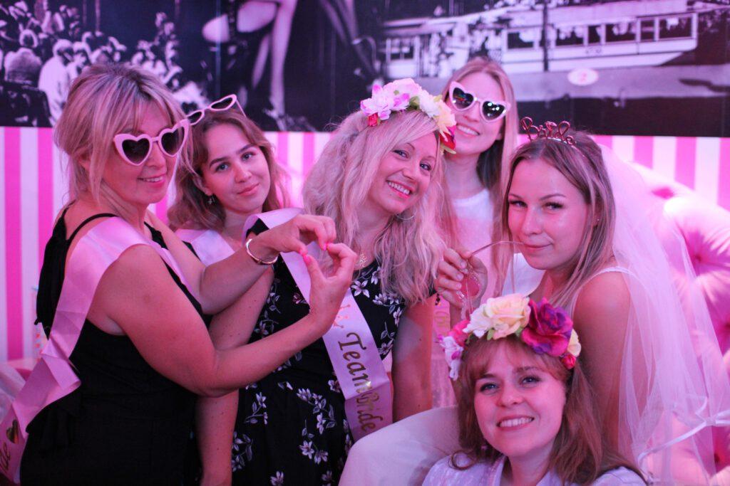 Junggesellenabschied in Berlin Mitte 1 520426729 1293615449357046 6712310558297045118 n