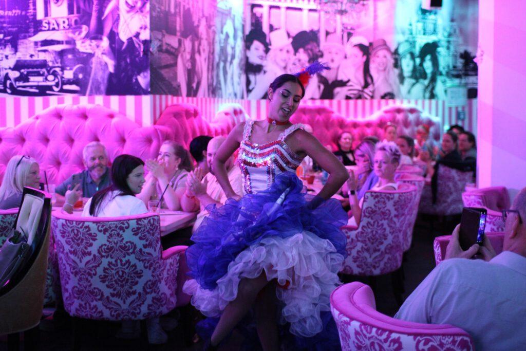 Varietéshow in Berlin Mitte 8 Showprogramm in Berlin